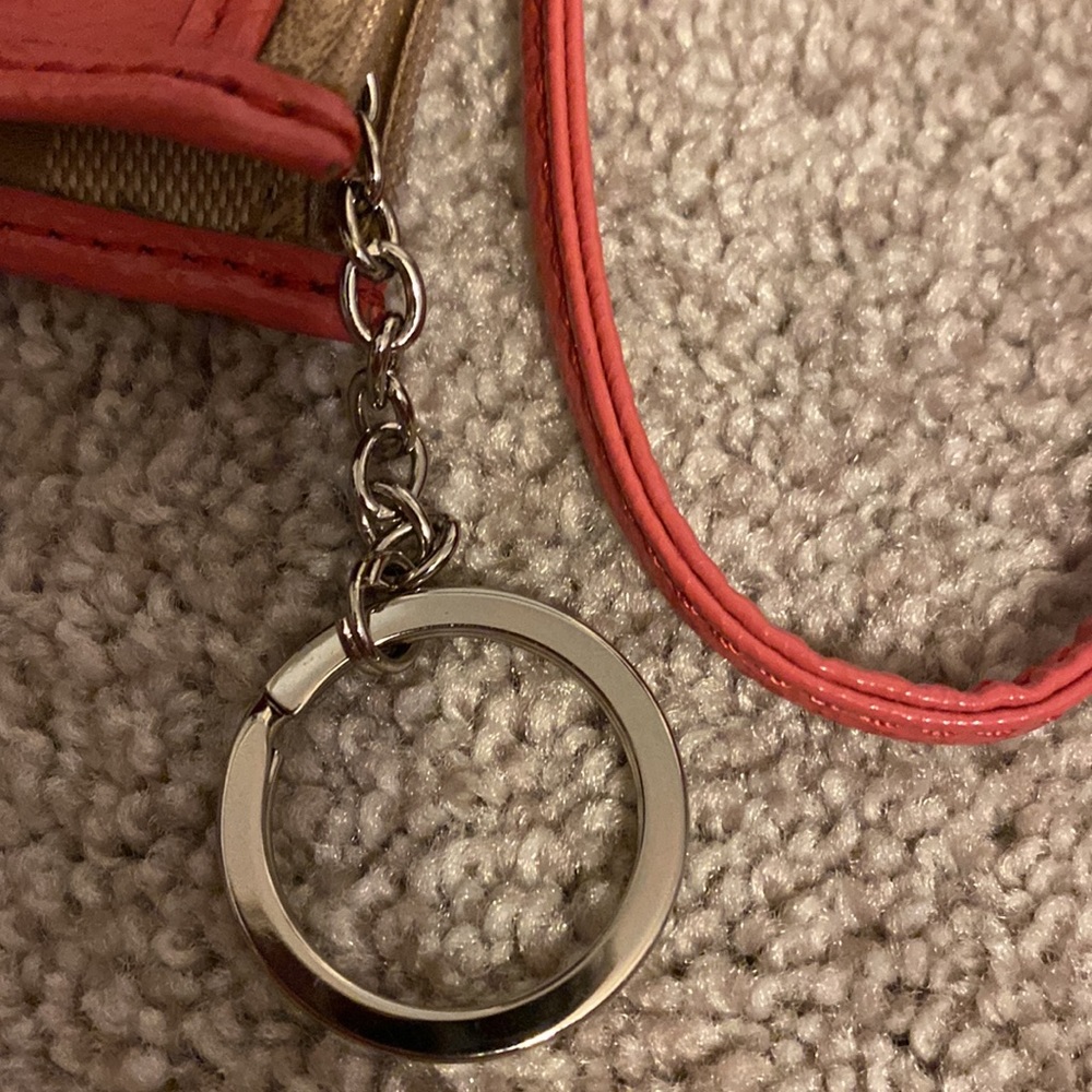 Coach wristlet - Picture 4 of 9